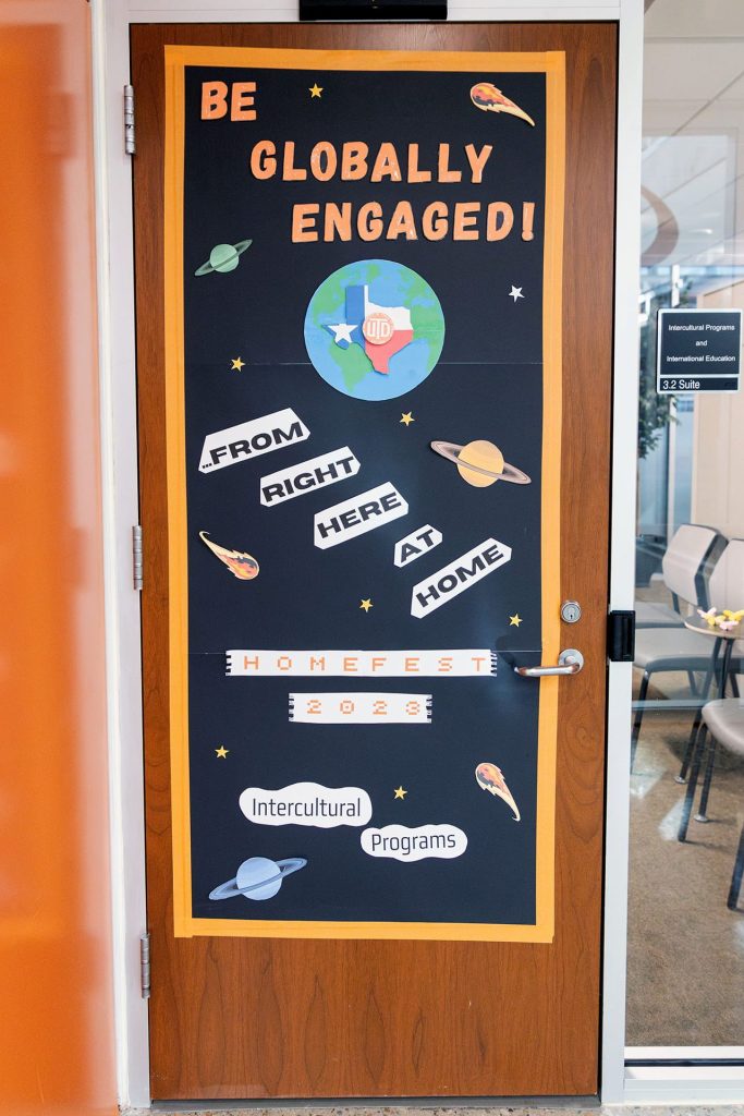 Homecoming Door Decoration: 'Be Globally Engaged' outer space theme - SSB 3.200